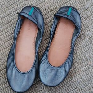 Tieks Metallic Pewter Gray Leather Ballerina Ballet Flats women's shoe size 8